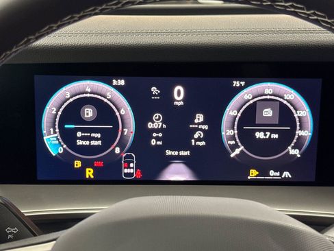 New 2026 Volkswagen Tiguan SE AWD/4WD image 23