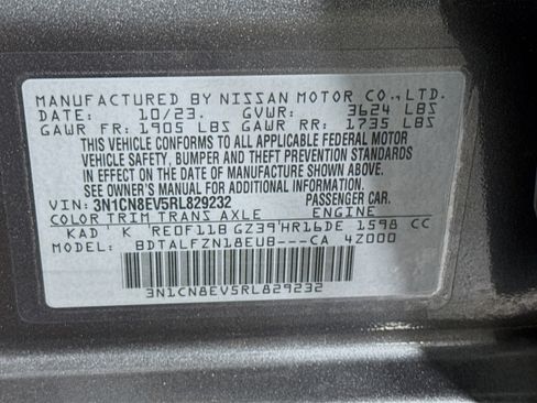 Used 2024 Nissan Versa SV w/ Trunk Package image 40