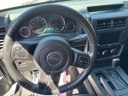 Used 2012 Jeep Liberty Sport w/ Popular Equipment Group RWD image 23