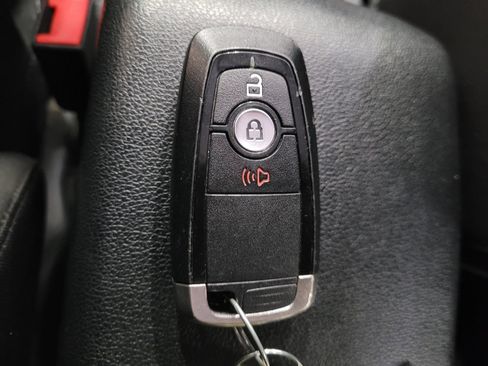 Used 2018 Ford EcoSport SE w/ SE Convenience Package FWD image 32