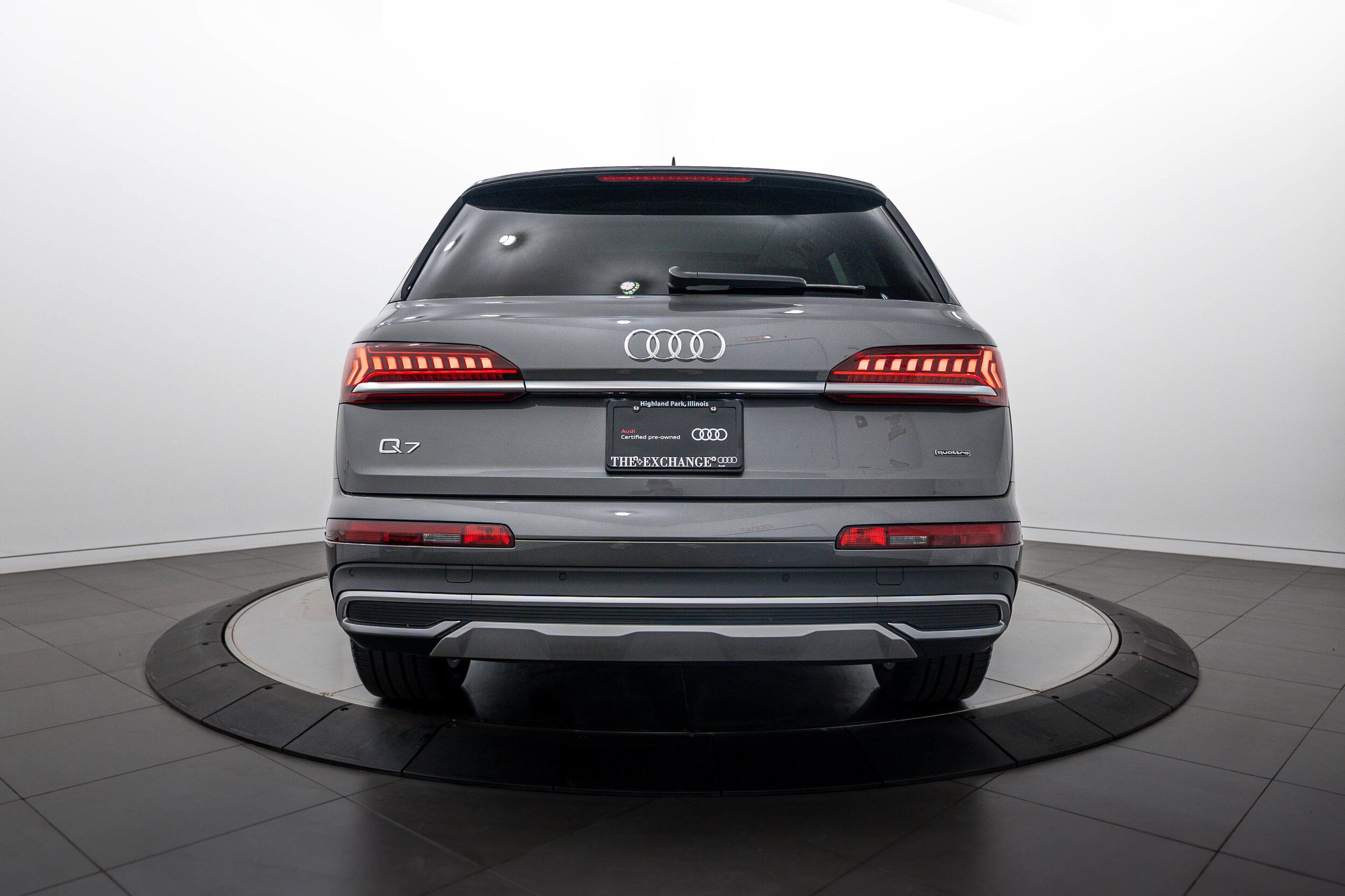 Certified 2023 Audi Q7 3.0T Premium w/ Convenience Package AWD/4WD image 21