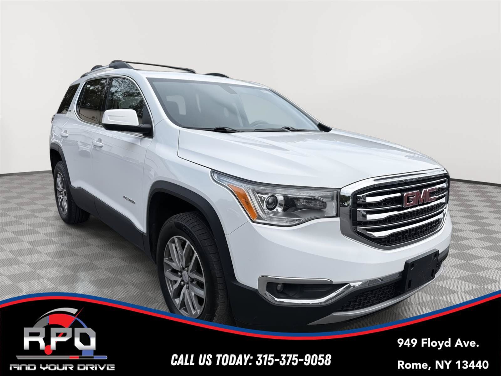 Used 2017 GMC Acadia SLE AWD/4WD image 4