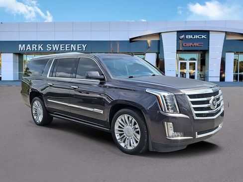 Used 2015 Cadillac Escalade ESV Premium AWD/4WD image 3