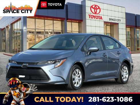 New 2026 Toyota Corolla LE FWD image 1