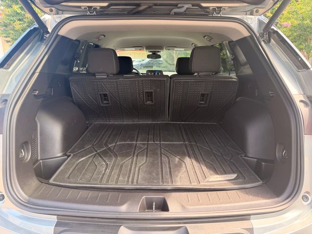 Used 2024 Chevrolet Blazer LT w/ Convenience Package FWD image 23