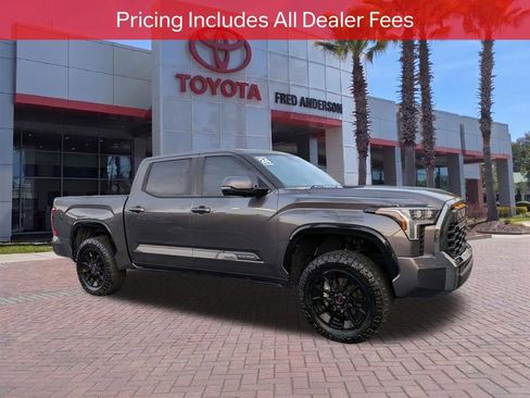 Used 2024 Toyota Tundra Platinum AWD/4WD image 1