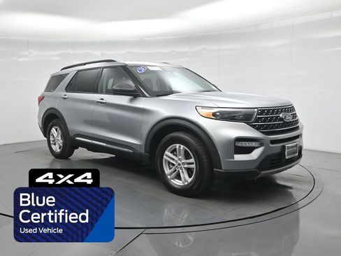 Certified 2024 Ford Explorer XLT w/ Equipment Group 202A image 1