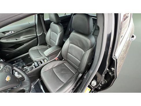 Certified 2017 Chevrolet Cruze Premier image 20