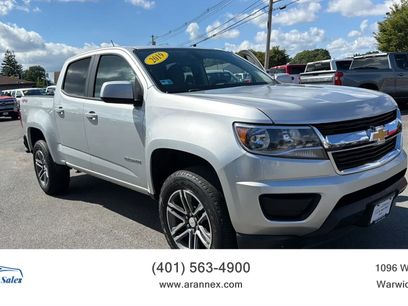 Used 2019 Chevrolet Colorado W/T w/ Custom Special Edition