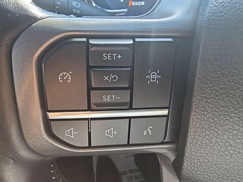 Used 2022 Ford F150 Lariat AWD/4WD image 13