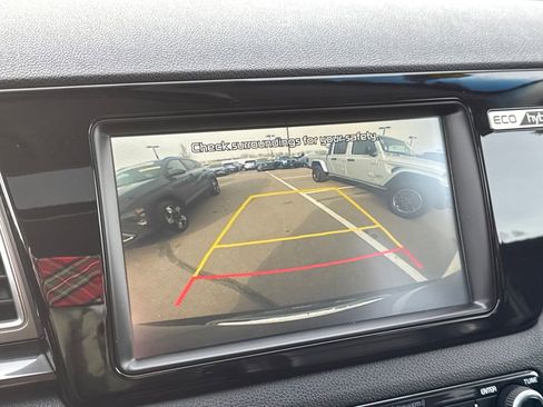 Used 2017 Kia Niro Touring image 47