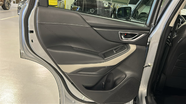 Certified 2022 Subaru Forester Limited AWD/4WD image 23