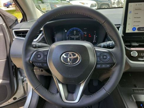 Certified 2026 Toyota Corolla Cross LE FWD image 23