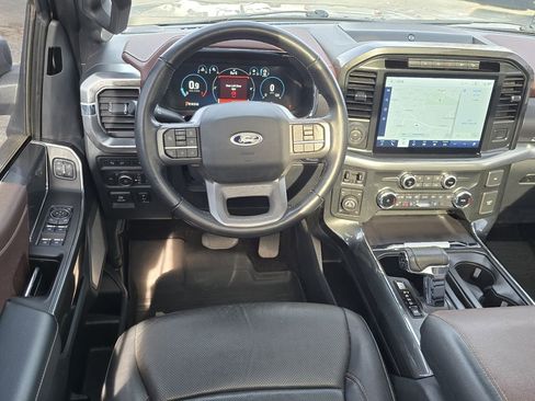 Used 2022 Ford F150 Lariat w/ Equipment Group 502A High image 6