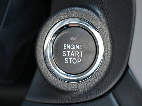 New 2025 Subaru Outback Premium image 28