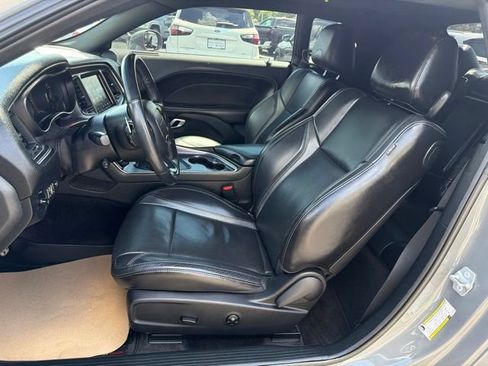 Used 2018 Dodge Challenger GT w/ Blacktop Package AWD/4WD image 12