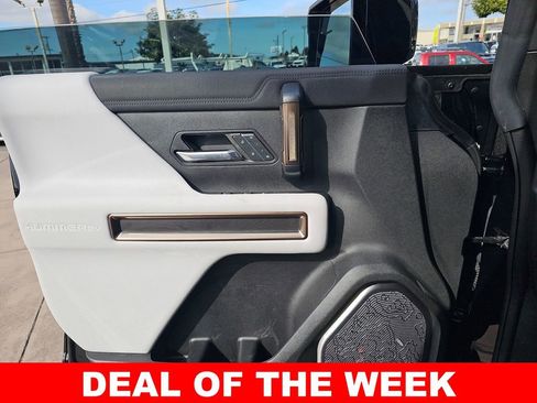Used 2024 GMC Hummer EV 3X AWD/4WD image 42