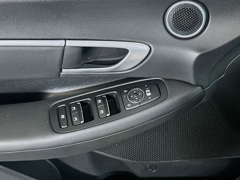Used 2025 Hyundai Sonata SEL image 15