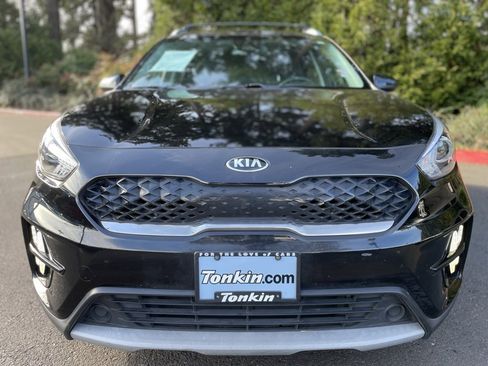 Used 2020 Kia Niro LXS image 9