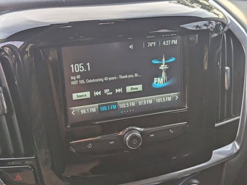 Used 2019 Chevrolet Traverse LT image 21