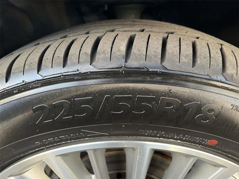 Used 2022 Mitsubishi Outlander SEL image 24