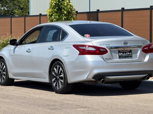 Used 2018 Nissan Altima 2.5 SL FWD image 6