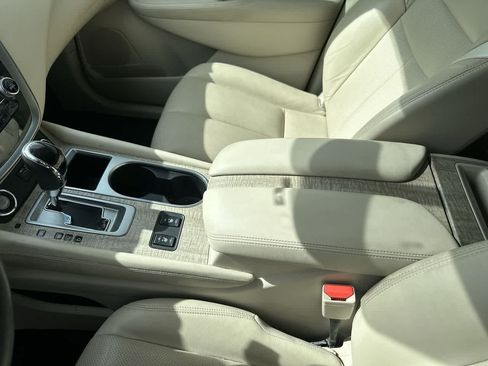 Used 2019 Nissan Murano SL FWD image 25