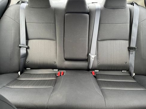 Used 2025 Nissan Altima 2.5 SV image 35