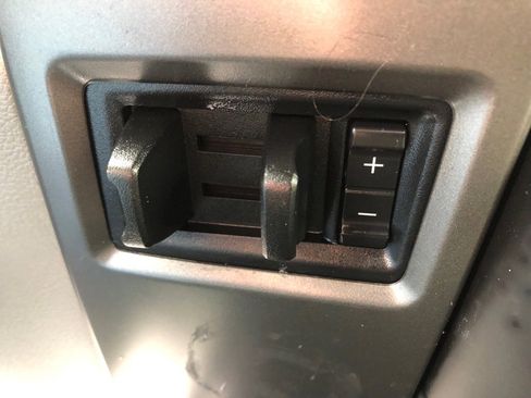Used 2018 Ford F250 XLT w/ XLT Value Package AWD/4WD image 31