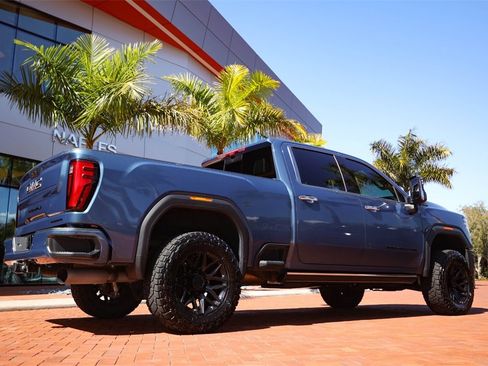 Used 2024 GMC Sierra 2500 Denali Ultimate image 27