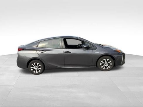 Used 2022 Toyota Prius XLE AWD/4WD image 13