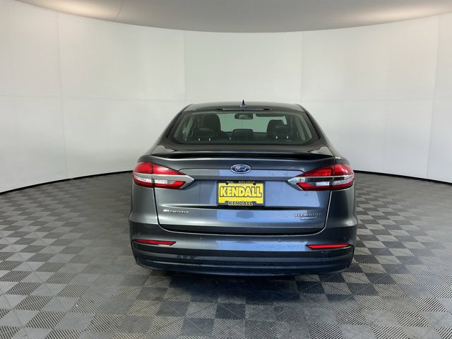 Used 2020 Ford Fusion Titanium FWD image 3