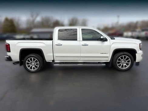 Used 2017 GMC Sierra 1500 Denali image 8