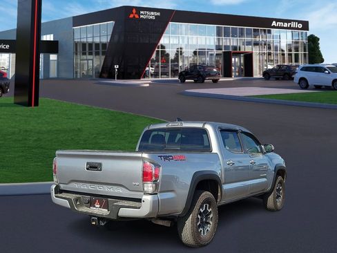 Used 2023 Toyota Tacoma SR image 3
