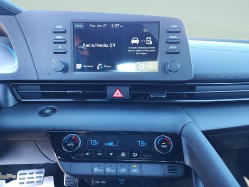 New 2026 Hyundai Elantra Sport image 18