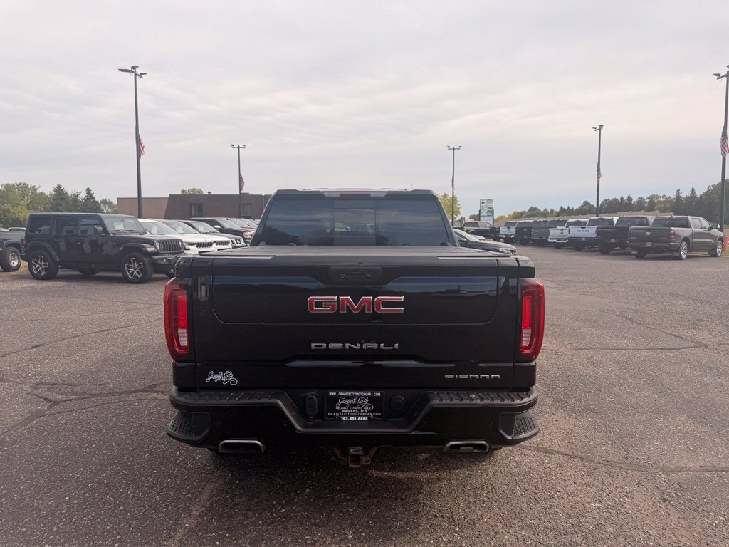 Used 2022 GMC Sierra 1500 Denali w/ Denali Premium Package AWD/4WD image 6