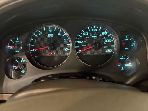 Used 2010 Chevrolet Tahoe LT w/ Luxury Package AWD/4WD image 12