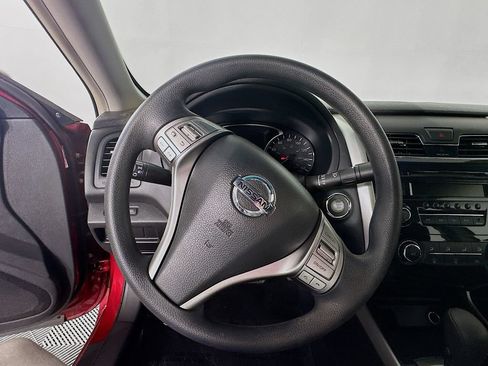 Used 2013 Nissan Altima 2.5 S FWD image 16