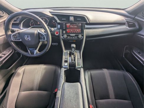 Used 2021 Honda Civic Sport image 11