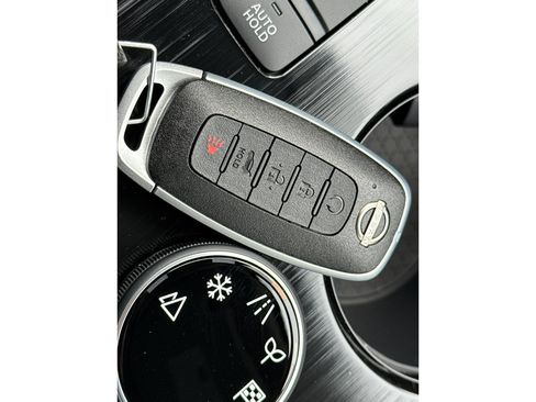 New 2026 Nissan Rogue SV image 36