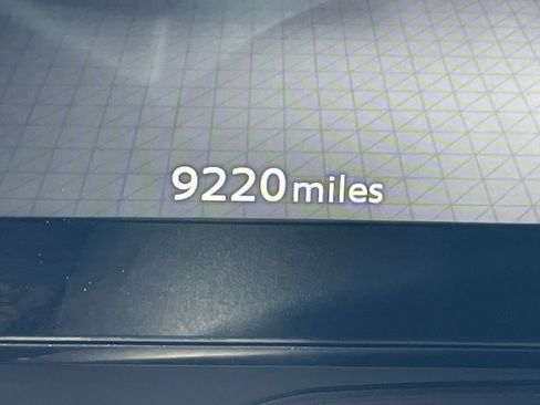 Certified 2025 Nissan Kicks SR FWD image 13