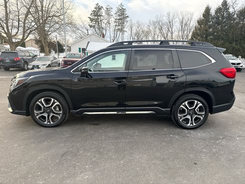 Used 2023 Subaru Ascent Limited image 6