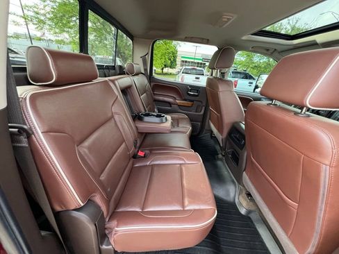 Used 2016 Chevrolet Silverado 2500 High Country w/ Duramax Plus Package AWD/4WD image 23