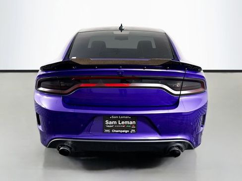 Used 2018 Dodge Charger R/T image 6