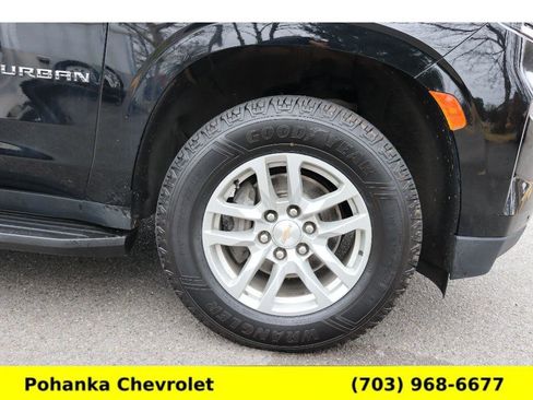 Certified 2024 Chevrolet Suburban LT image 31