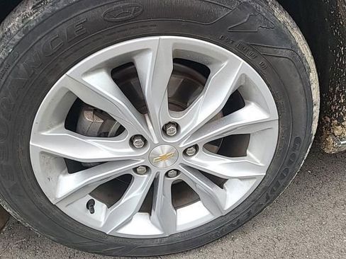 Used 2023 Chevrolet Malibu LT FWD image 10