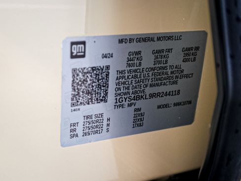 Used 2024 Cadillac Escalade Premium Luxury image 36