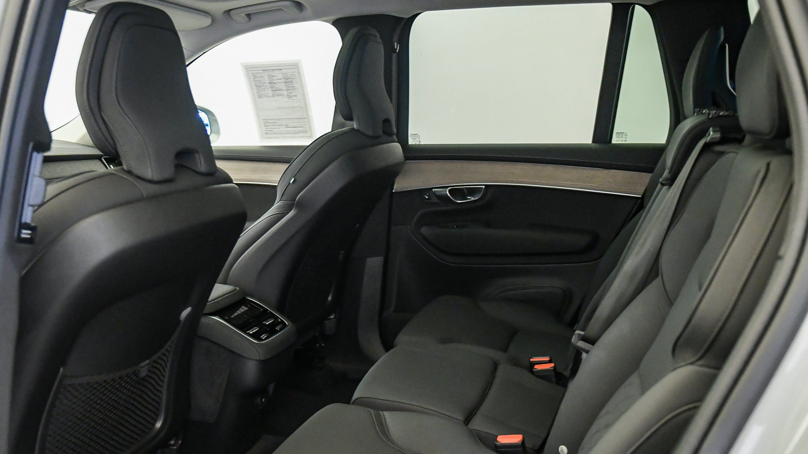 Certified 2026 Volvo XC90 B6 Plus AWD/4WD image 20