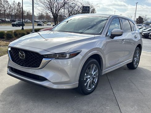 New 2025 MAZDA CX-5 AWD 2.5 S w/ Premium Plus Pkg image 12