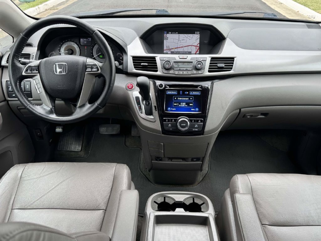 Used 2016 Honda Odyssey EX-L image 2
